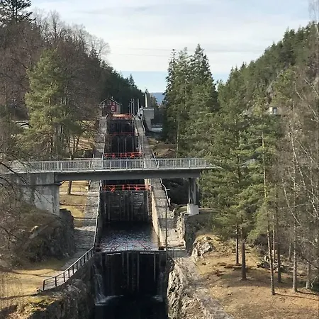 Nedre Eie * Lunde (Telemark)