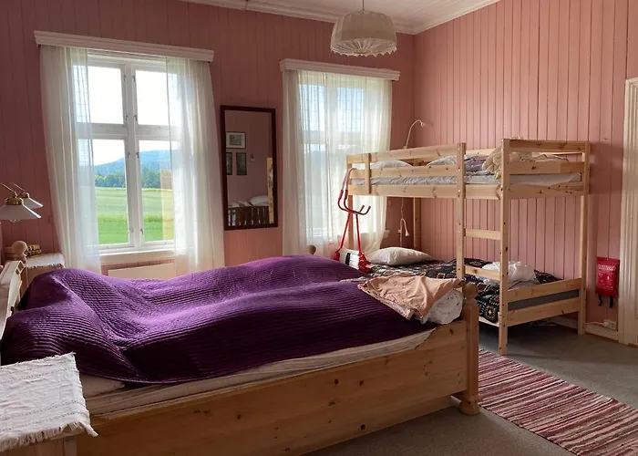 Nedre Eie Telemark * Lunde (Telemark)